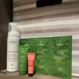 AVEDA phomollient + be curly sample bundle